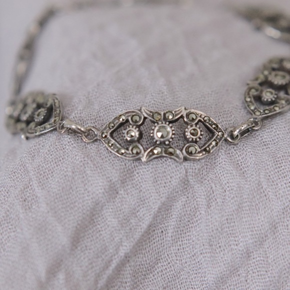 Vintage Stirling Silver with Marcasite Stones Bracelet - Picture 3 of 8